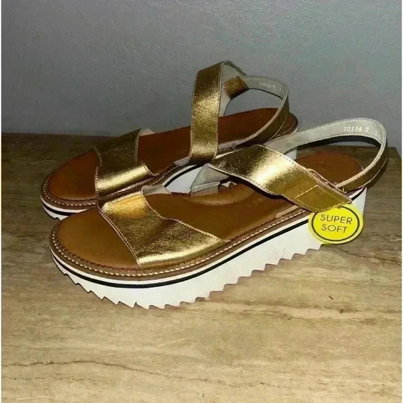 NEW Paul Green Dede Platform Slingback Sandal - Picture 4 of 11